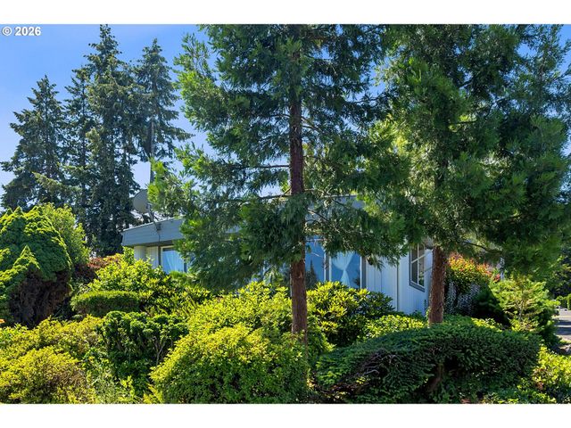 6900 Sw 195TH Ave 210, Beaverton, OR 97007