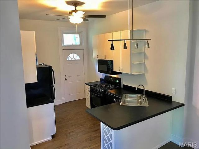 2646 Geyer Avenue, St Louis, MO 63104