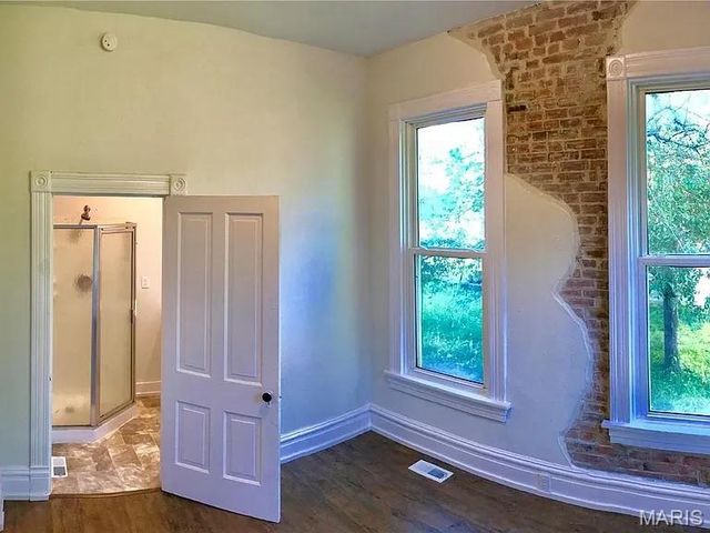 2646 Geyer Avenue, St Louis, MO 63104