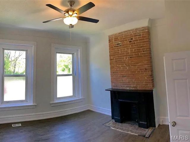 2646 Geyer Avenue, St Louis, MO 63104