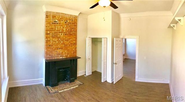 2646 Geyer Avenue, St Louis, MO 63104