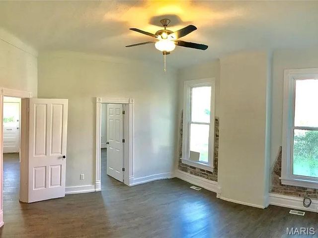 2646 Geyer Avenue, St Louis, MO 63104