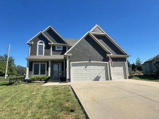 20190 W 223rd Terrace, Spring Hill, KS 66083
