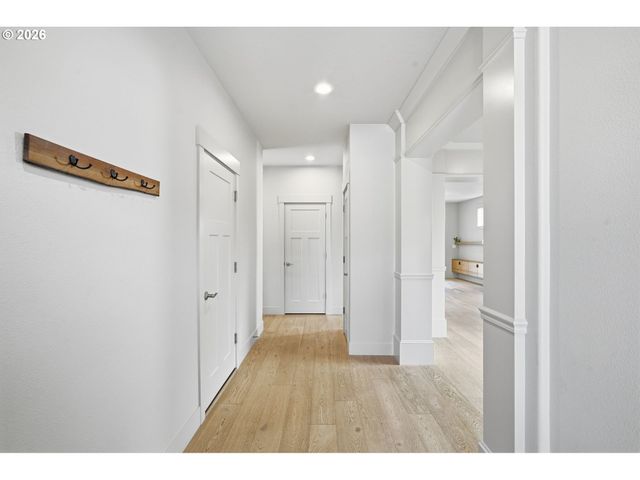 4100 Ne 49TH Ave, Vancouver, WA 98661