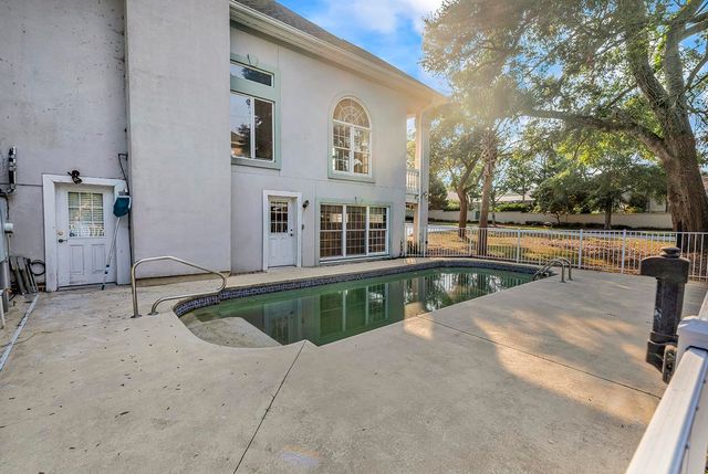 8100 N Ocean Blvd., Myrtle Beach, SC 29572