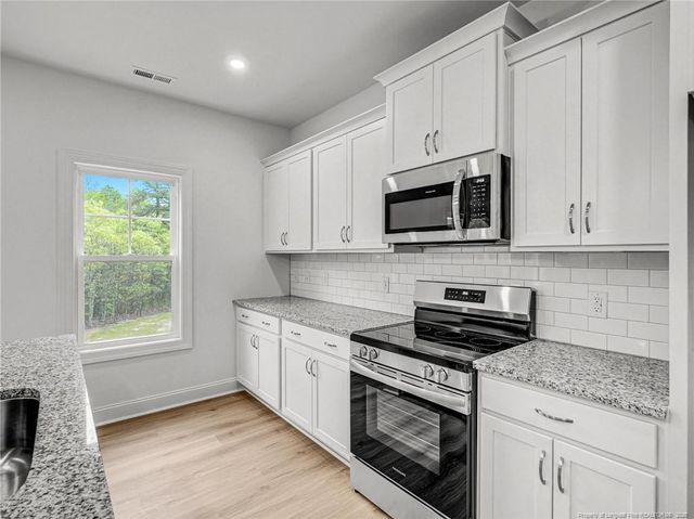 114 Kingwood Drive, Lillington, NC 27546