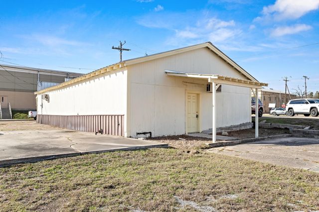 110 N Zavalla Street, Jasper, TX 75951