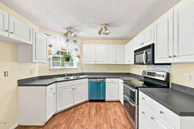 2221 Delaney Drive # 112, Burlington, NC 27215