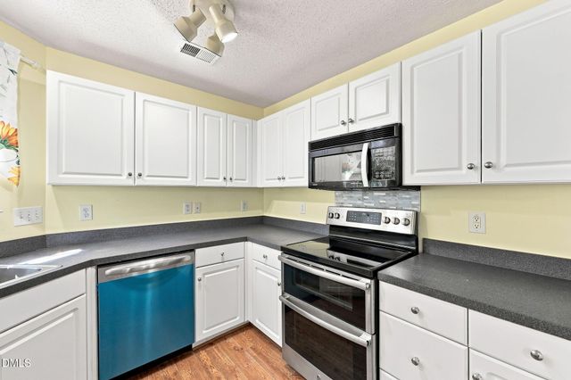 2221 Delaney Drive # 112, Burlington, NC 27215