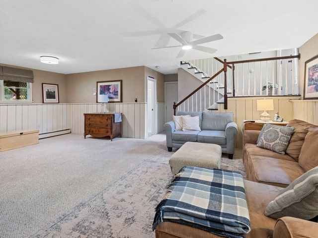 190 Stafford St, Charlton, MA 01507