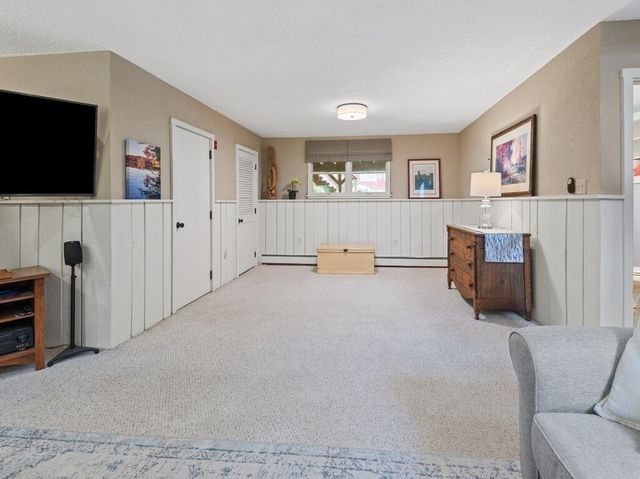 190 Stafford St, Charlton, MA 01507