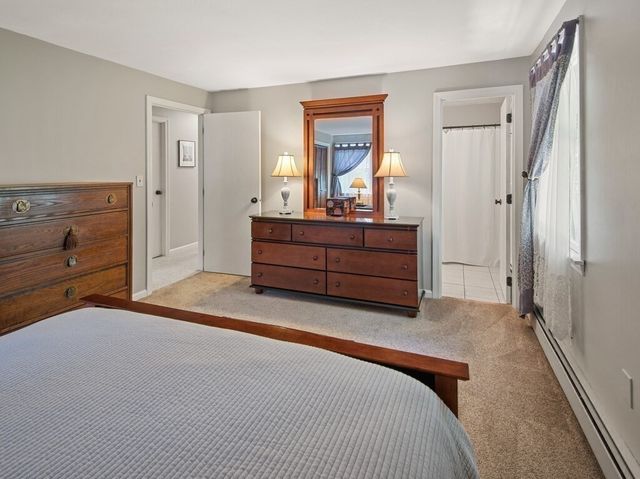 190 Stafford St, Charlton, MA 01507