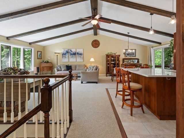 190 Stafford St, Charlton, MA 01507