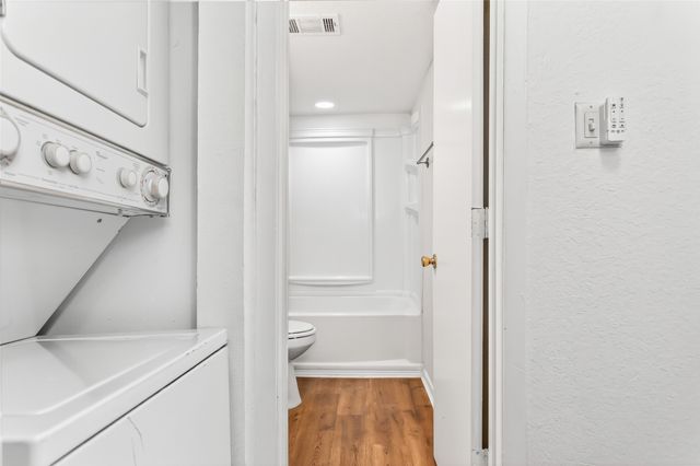 1901 N Fitzhugh Avenue 19, Dallas, TX 75204