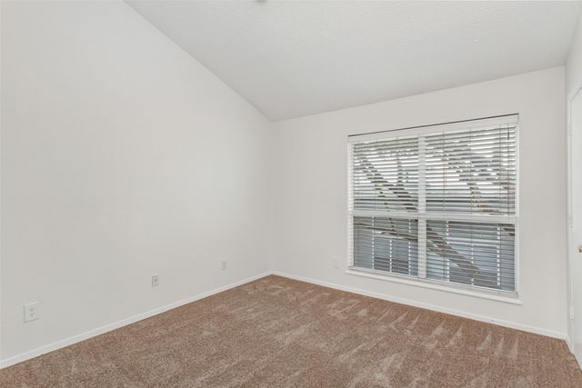 1901 N Fitzhugh Avenue 19, Dallas, TX 75204