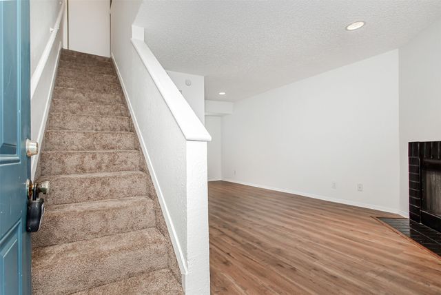 1901 N Fitzhugh Avenue 19, Dallas, TX 75204