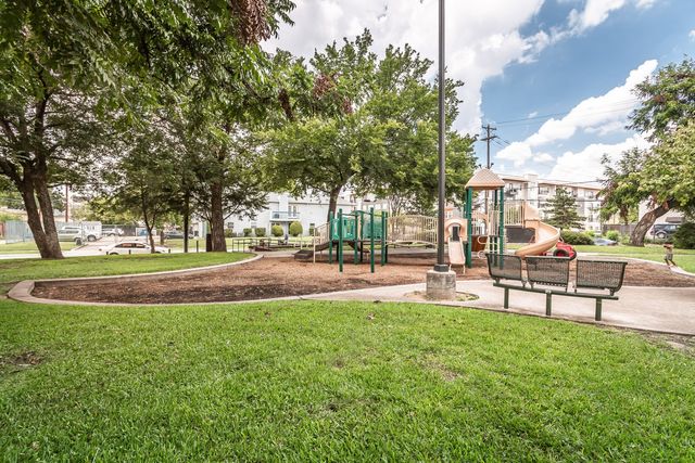 1901 N Fitzhugh Avenue 19, Dallas, TX 75204