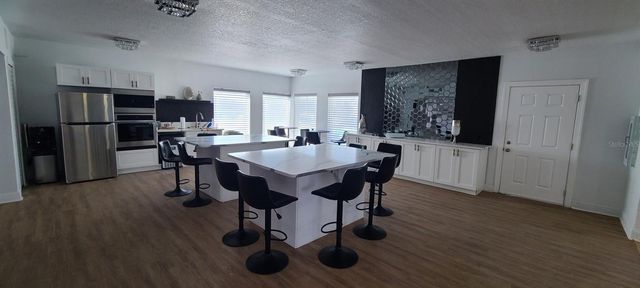 924 LAKE DESTINY ROAD A, Altamonte Springs, FL 32714