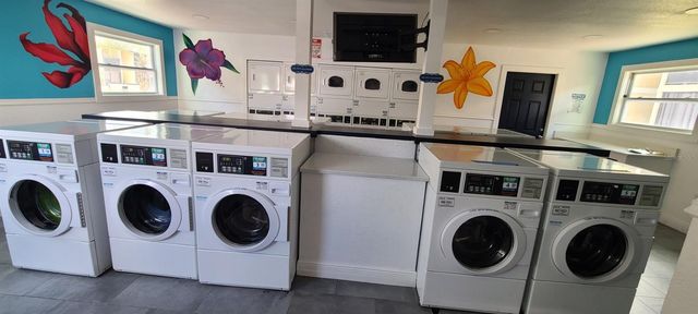 924 LAKE DESTINY ROAD A, Altamonte Springs, FL 32714