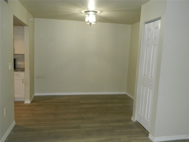 924 LAKE DESTINY ROAD A, Altamonte Springs, FL 32714