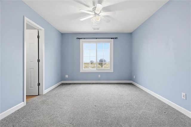 21201 S Jefferson Parkway, Pleasant Hill, MO 64080