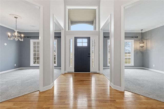 21201 S Jefferson Parkway, Pleasant Hill, MO 64080