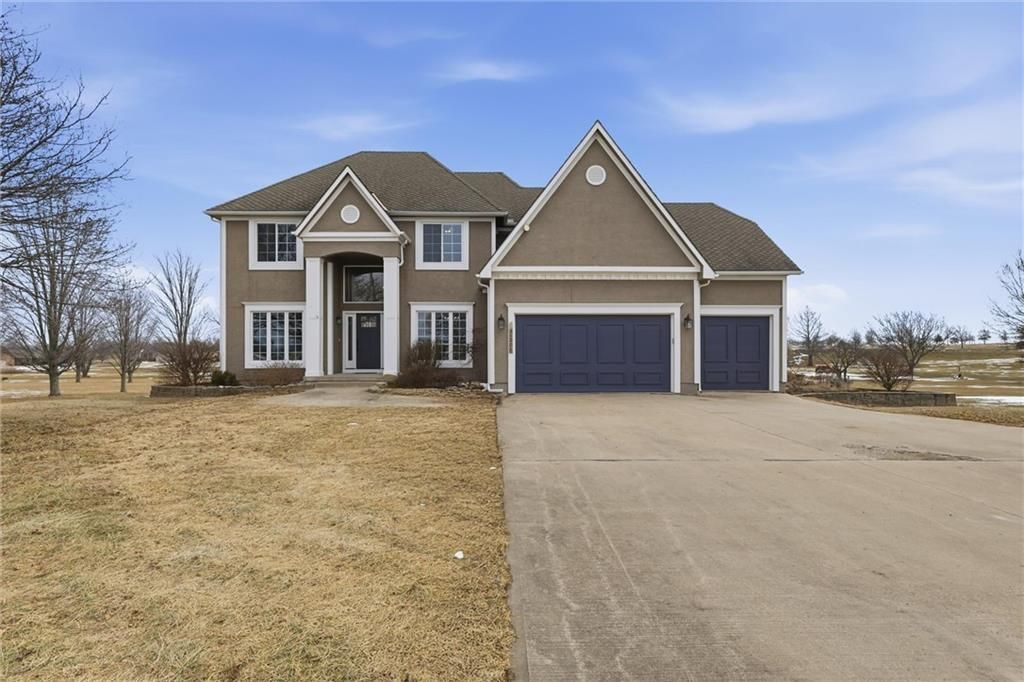 21201 S Jefferson Parkway, Pleasant Hill, MO 64080