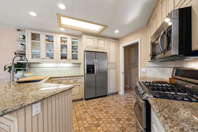 922 College Canyon Road, Solvang, CA 93463