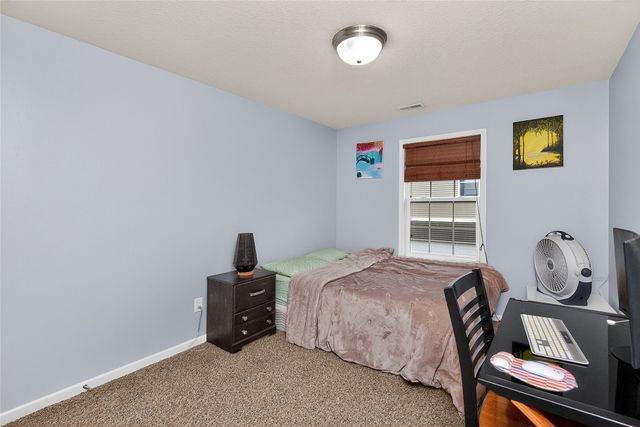 9145 Greenspire Drive 107, West Des Moines, IA 50266