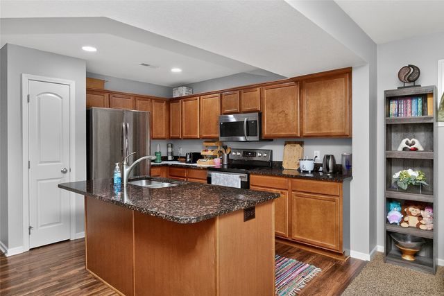 9145 Greenspire Drive 107, West Des Moines, IA 50266