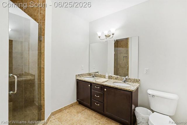 54525 Brentwood Drive, South Lyon, MI 48178