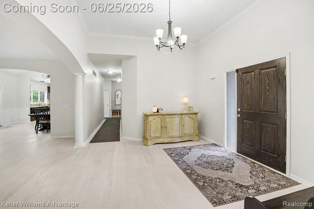 54525 Brentwood Drive, South Lyon, MI 48178