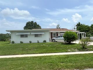 5702 ESPANOLA AVENUE, North Port, FL 34287