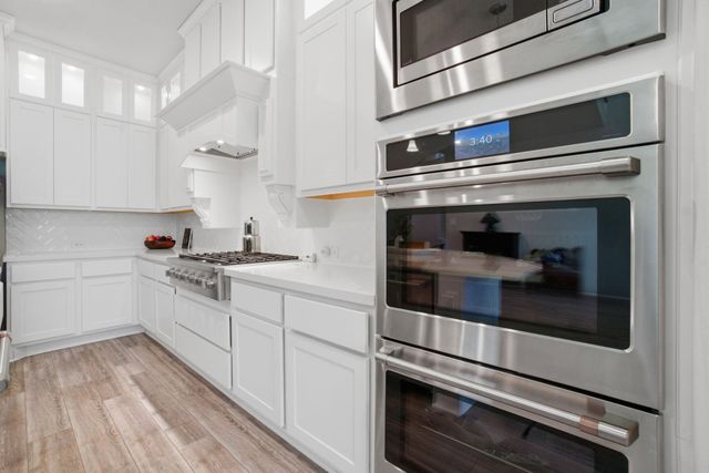 238 Liatris Court, Conroe, TX 77304