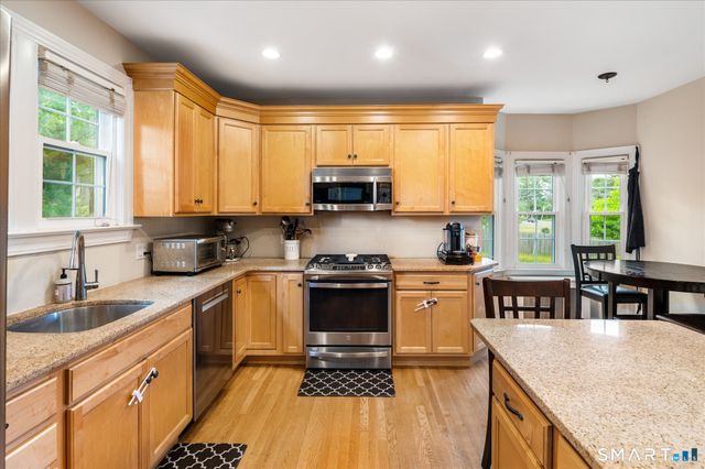 250 High Ridge Road, Stamford, CT 06905