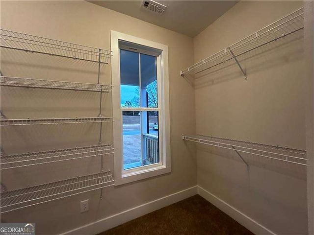 22 Lakewood Court SE, Cartersville, GA 30120