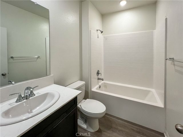 7318 Chetco River, Bakersfield, CA 93311