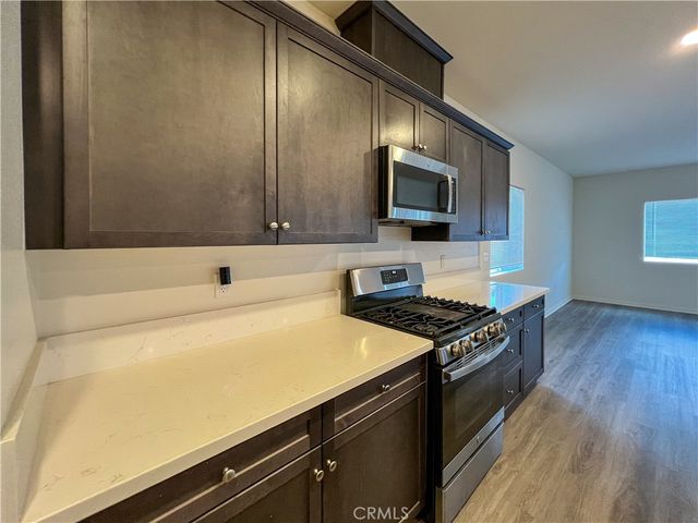 7318 Chetco River, Bakersfield, CA 93311