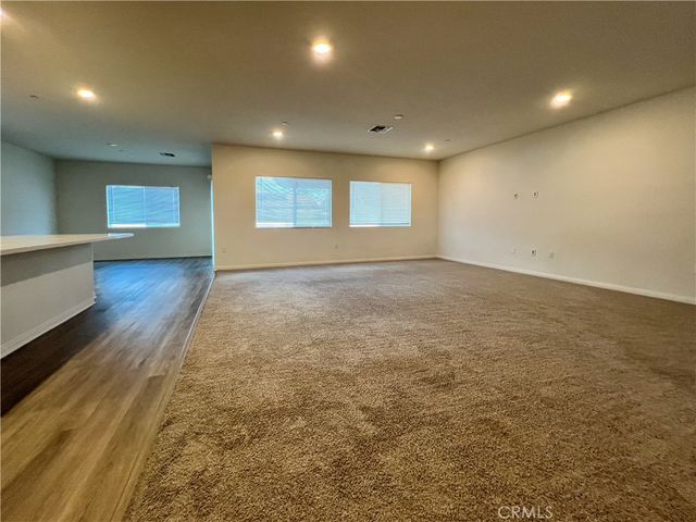 7318 Chetco River, Bakersfield, CA 93311