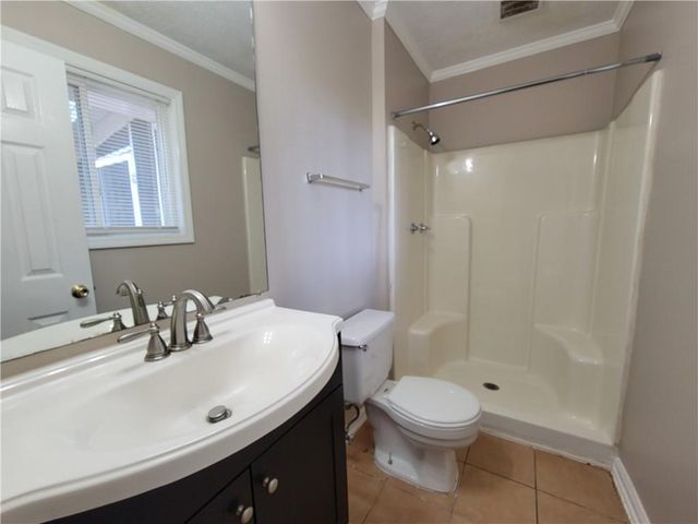 718 Harness Crescent, Lithonia, GA 30058