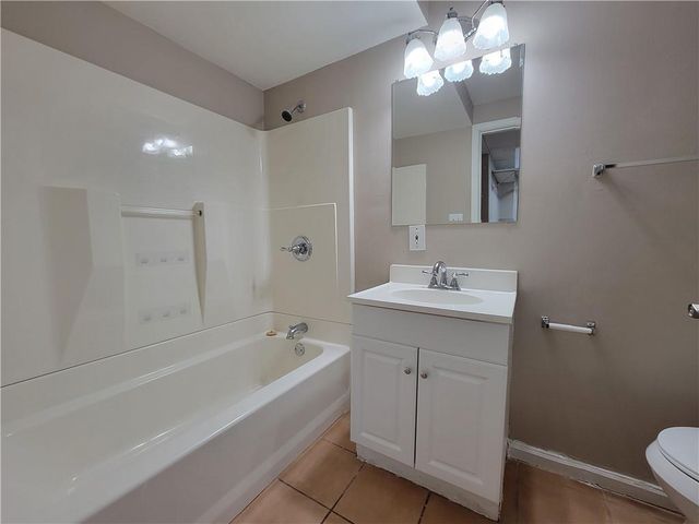 718 Harness Crescent, Lithonia, GA 30058