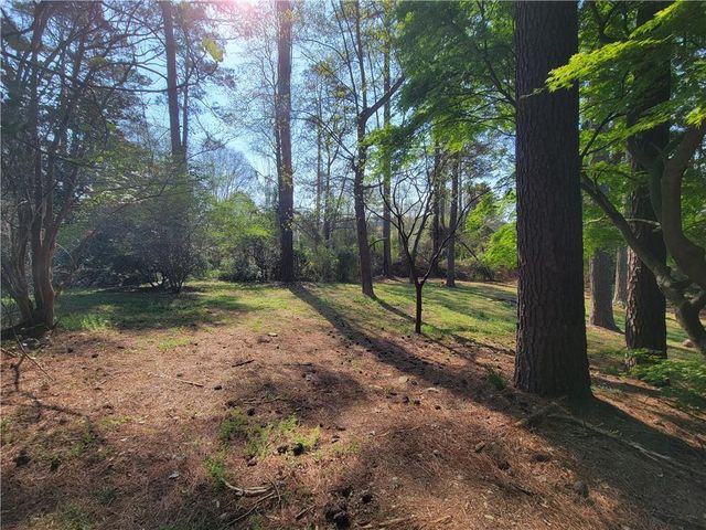 718 Harness Crescent, Lithonia, GA 30058