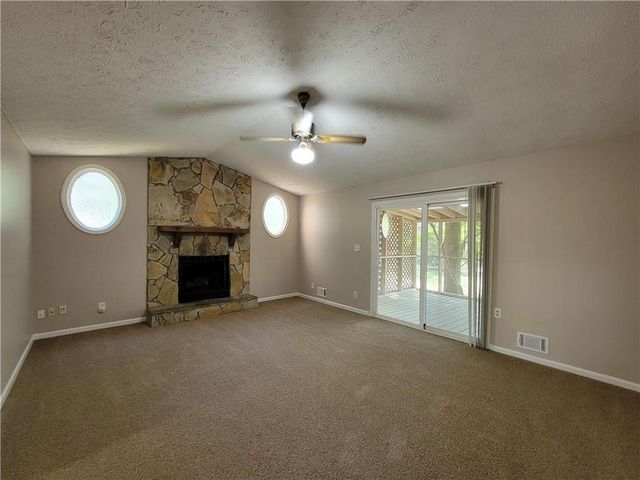 718 Harness Crescent, Lithonia, GA 30058