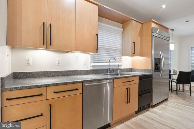 10314 THORNBUSH LN, Bethesda, MD 20814