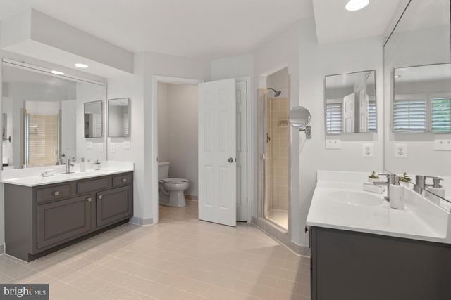 10314 THORNBUSH LN, Bethesda, MD 20814