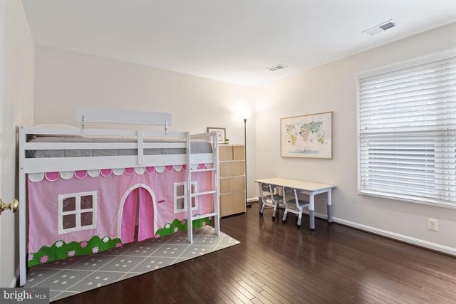 10314 THORNBUSH LN, Bethesda, MD 20814