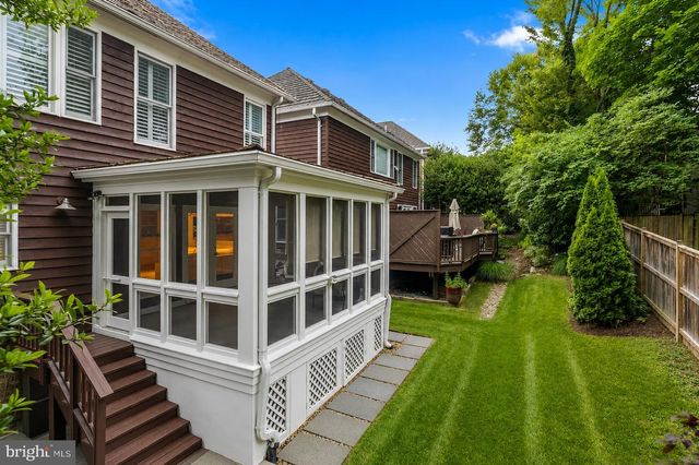 10314 THORNBUSH LN, Bethesda, MD 20814
