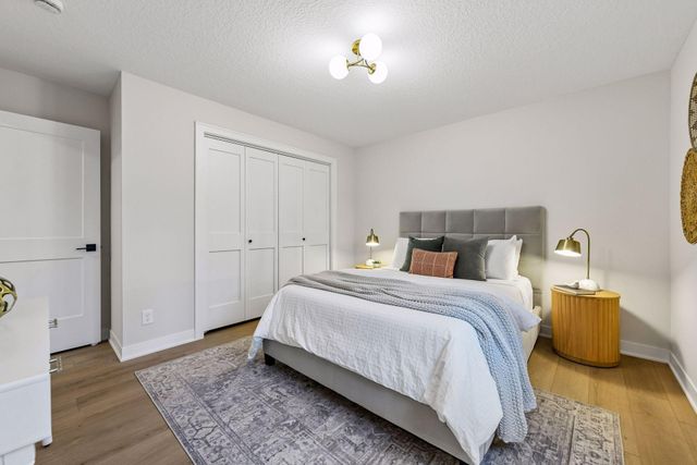 3220 Aquila Lane S, Saint Louis Park, MN 55426