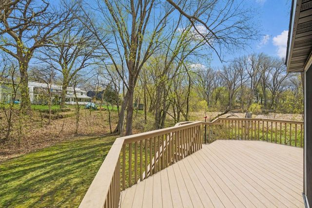 3220 Aquila Lane S, Saint Louis Park, MN 55426