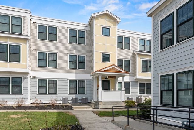 216 Water St B306, Plymouth, MA 02360